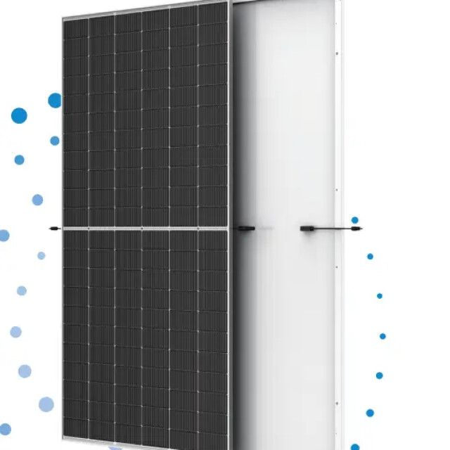 фотографія trina solar tsm-ne19r 615w - сонячна панель 615 вт фотографія trina solar tsm-ne19r 615w - сонячна панель 615 вт