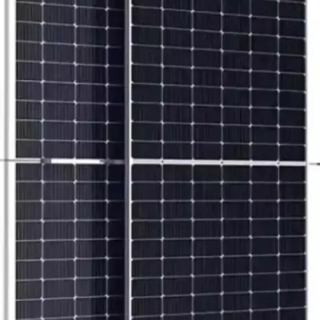 фотография ja solar jam72d40-595/lb - солнечная панель 595 вт фотография ja solar jam72d40-595/lb - солнечная панель 595 вт