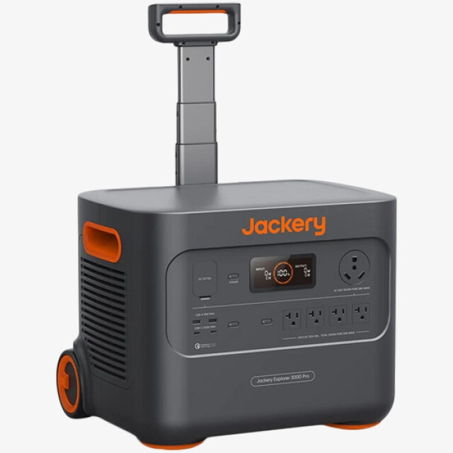 фотографія jackery explorer 3000 pro - портативна елестростанція 3024 вт·год 3000 вт фотографія jackery explorer 3000 pro - портативна елестростанція 3024 вт·год 3000 вт